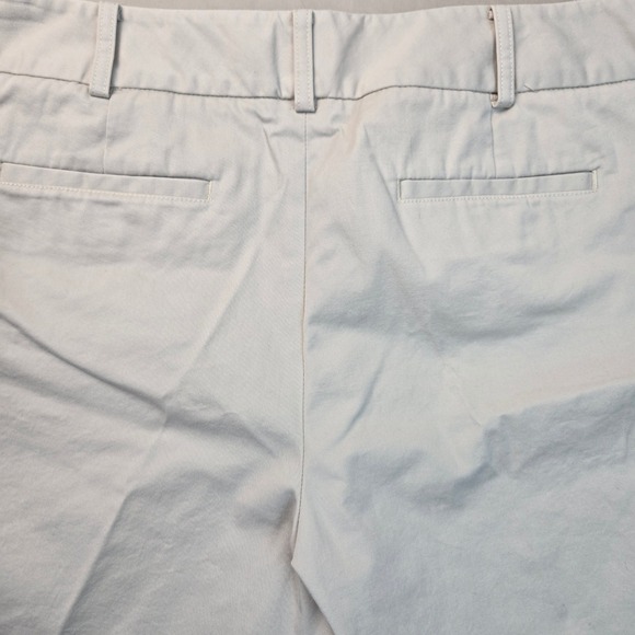 Talbots Petites Khaki Chino Shorts Beige Cotton Stretch Size 8P - Picture 9 of 9